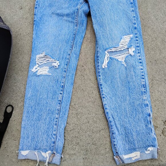 Garage Mom Distressed Jeans - Picture 7 of 7